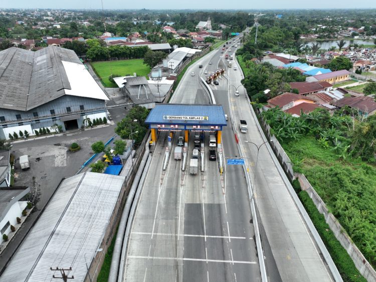 Pada H-8 Idulfitri 1446 H/2025, Lalin di Ruas Tol Belmera dan Ruas Tol Manado-Bitung Meningkat