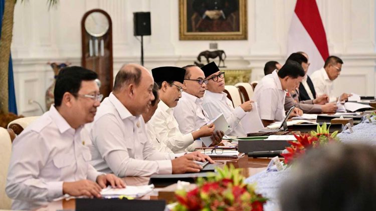 Kemenkop Siap Bentuk 70 ribu Koperasi Desa Merah Putih