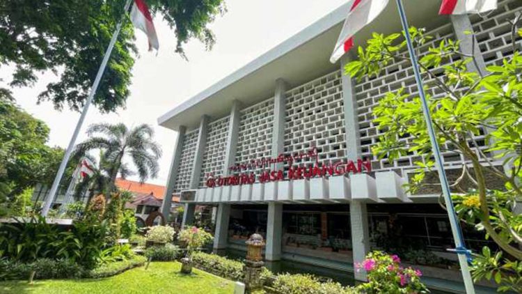 OJK Bali Pacu Literasi Keuangan Lewat Program 1-5 KM Care