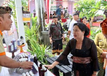 Kader PKK Bali Gencarkan Pengelolaan Sampah dari Sumbernya