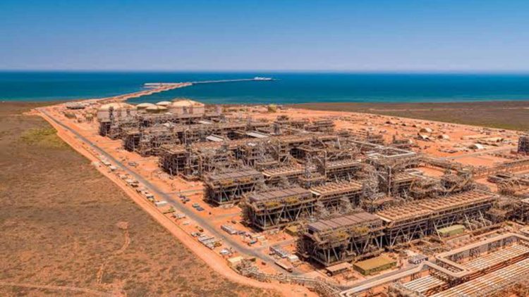 Chevron Terima Jutaan Dolar Kredit Karbon Meski Emisi Naik