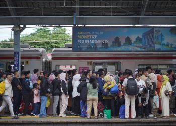 Rekor Baru KAI Commuter Sukses Layani 22 Juta Penumpang pada Angkutan Lebaran 2025