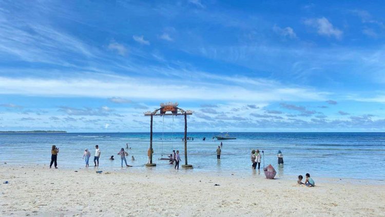 Pantai Lamin Guntur jadi Primadona di Berau