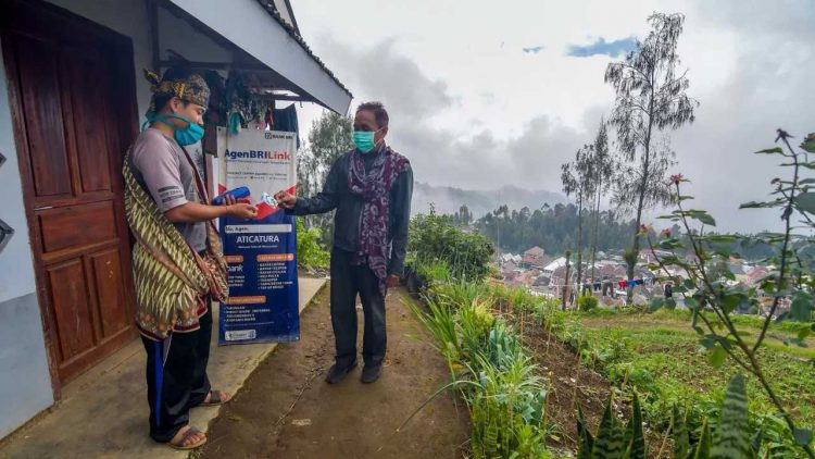 BRI Perkuat Ekonomi Kerakyatan dengan Agen BRILink Jangkau 88% Wilayah Indonesia