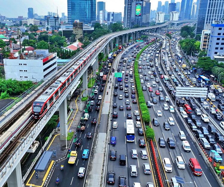 Hari Pertama ASN Bertransportasi Umum, Layanan KAI Group Catat Lonjakan Pengguna