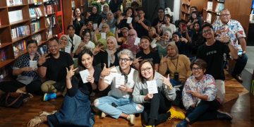Peluncuran Buku Puisi ‘Pesan yang Datang Belakangan’, Wamen Irene: Pentingnya Literasi dan Kreativitas