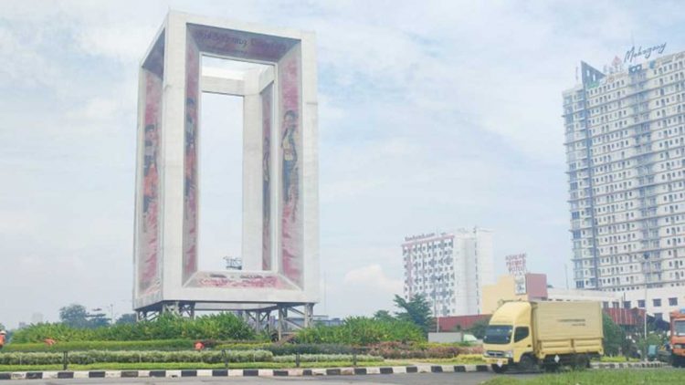 DLH Ungkap Pembuat Desain The Windows