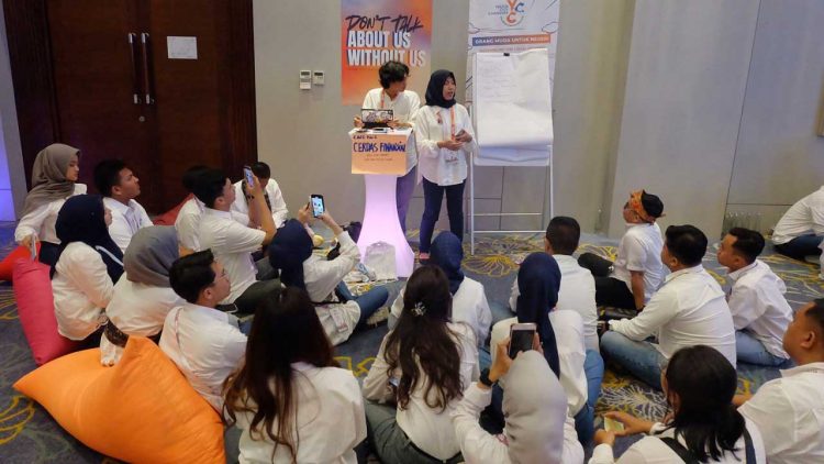 Smart Waste Sorting, Inovasi Anak Muda Surabaya di Forum YCC APEKSI 2025