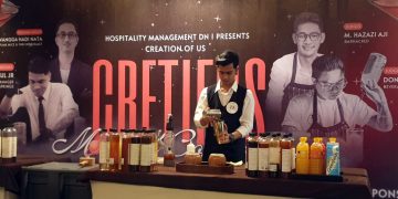 Mahasiswa Perhotelan Unair Gelar Kompetisi Racik Mocktail