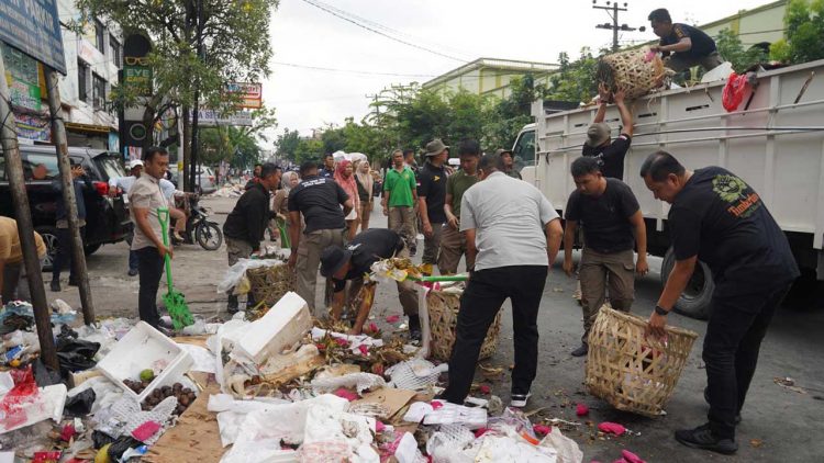 LPS di 83 Kelurahan Pekanbaru Mulai Angkut Sampah