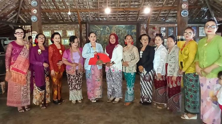 Salatiga Hadirkan Sanggul dan Kebaya Khas sebagai Simbol Baru Identitas Budaya Perempuan Kota