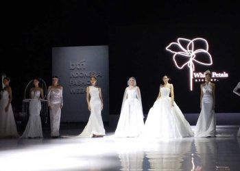 Sembilan Desainer Meriahkan Peragaan Busana Pengantin The Daughters of Eve di IFW 2025