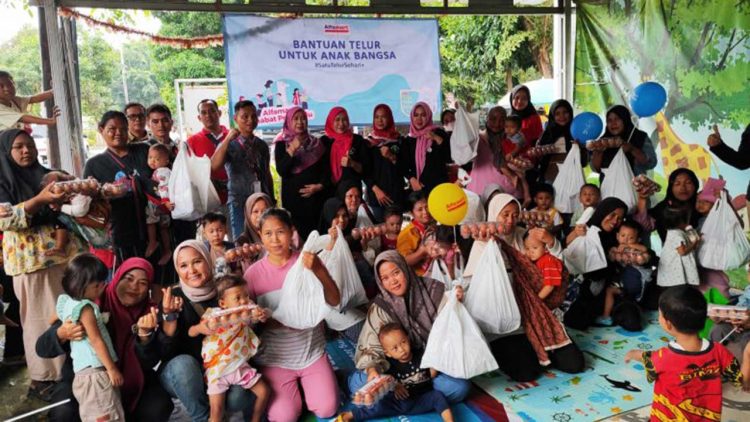 Alfamart Perluas Program “Satu Telur Sehari” di 2025, Targetkan 1.000 Anak Balita