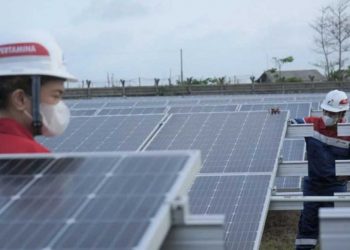 Pabrik Panel Surya Terbesar di Indonesia Resmi Dibuka di Kendal