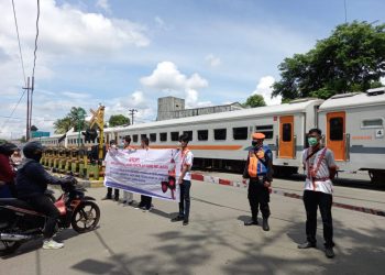 Perjalanan Kereta Meningkat, Waspada di Pelintasan Sebidang