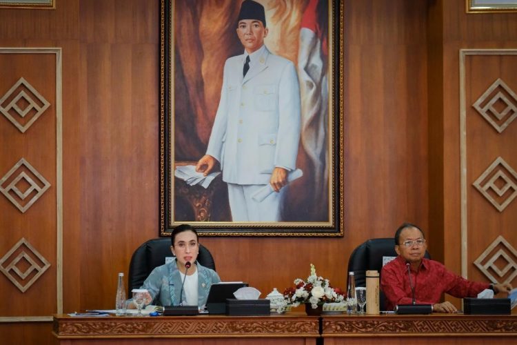 Kemenpar Bersama Pemprov Bali Perkuat Sinergi Hadapi Tantangan Pengembangan Pariwisata