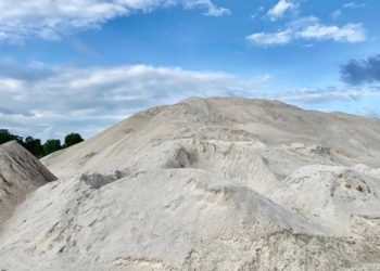 Forum Bisnis Indonesia Brunei Soroti Potensi Pasir Kuarsa 140 Miliar Ton