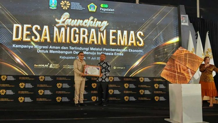 Gresik Luncurkan Desa Migran EMAS, Upaya Terobosan Lindungi dan Tingkatkan Kualitas PMI
