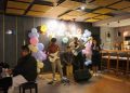 Aston Inn Jemursari Perkuat Ruang Ekspresi Komunitas Kreatif Lewat Jazz dan Seni Rupa