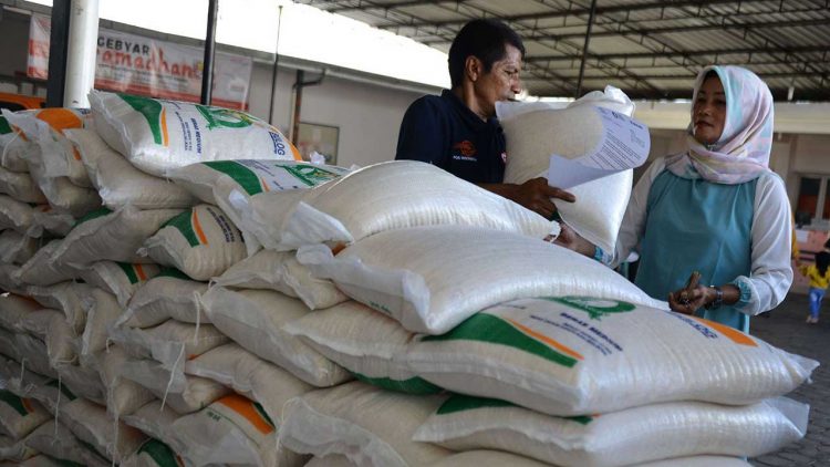 Penyaluran Beras di Desa Nagrak Bertambah Penerima hingga 987 Keluarga