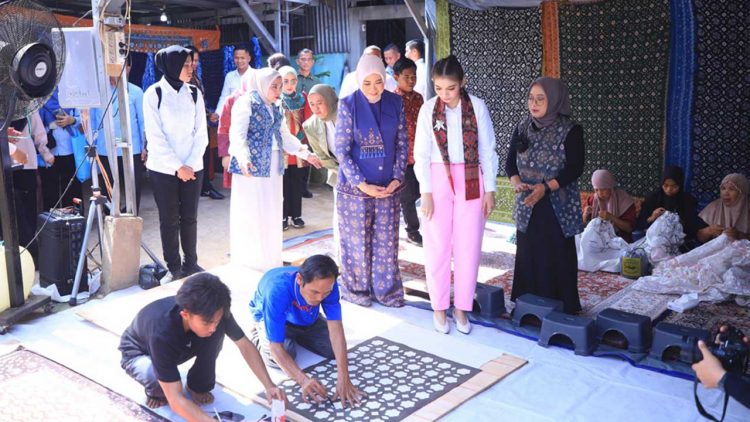 Wastra Sumsel Dapat Apresiasi Dekranas Dinilai Layak Go Internasional