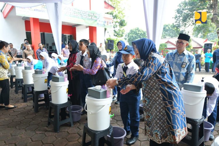 Kementerian PU Tanamkan Perilaku Hidup Bersih dan Sehat di Sekolah Rakyat