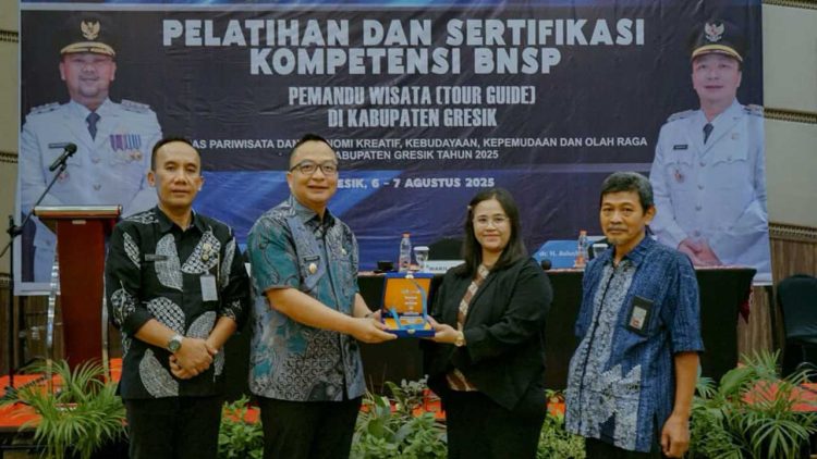 Pemkab Gresik Gelar Pelatihan Pemandu Wisata untuk Tingkatkan Layanan Pariwisata