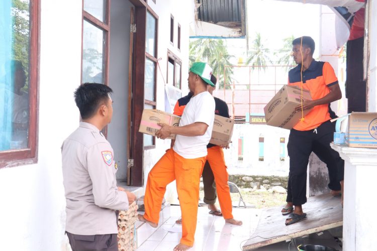 Badan Bank Tanah Salurkan Bantuan untuk Warga Terdampak Gempa Poso