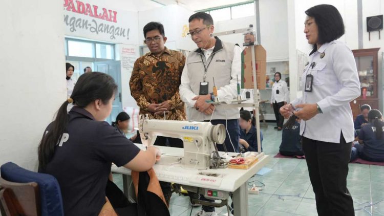 Pelindo Gelar Pelita Warna di Lapas Perempuan Malang