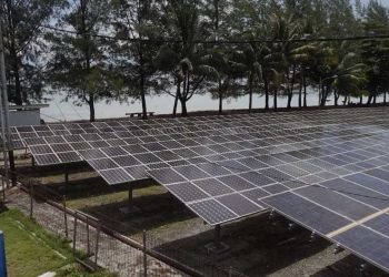 Kaltim Dorong Pembangunan PLTS di Waduk dan Bekas Tambang Batu Bara