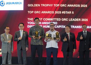Tegaskan Penerapan Tata Kelola Berkelanjutan, Jasa Marga Borong Tiga Penghargaan di TOP GRC Awards 2025