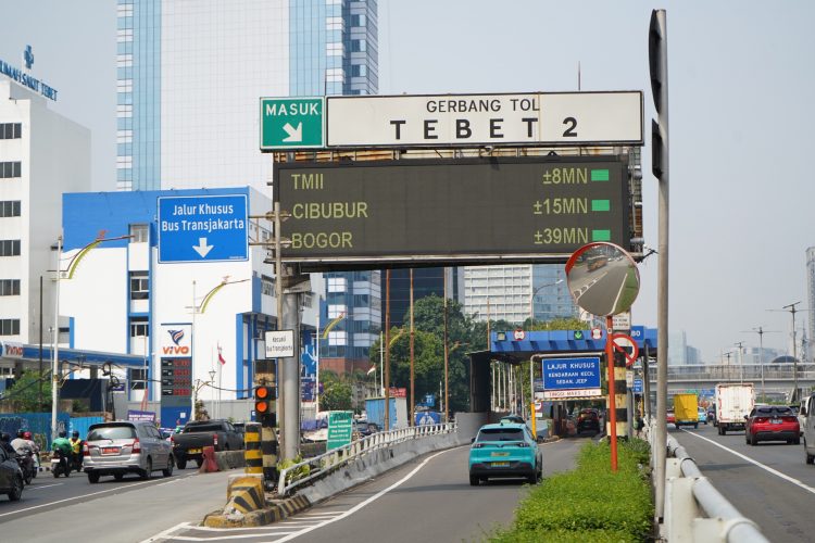 Akses Masuk Gerbang Tol Dibatasi Bagi Kendaraan Non Golongan I dan Bus di Ruas Tol Dalam Kota