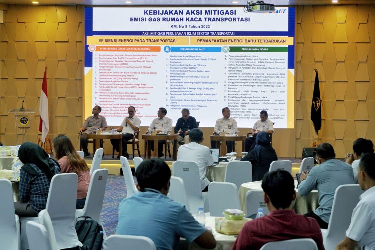 Kemenhub Komitmen Wujudkan Transportasi Rendah Karbon di Indonesia