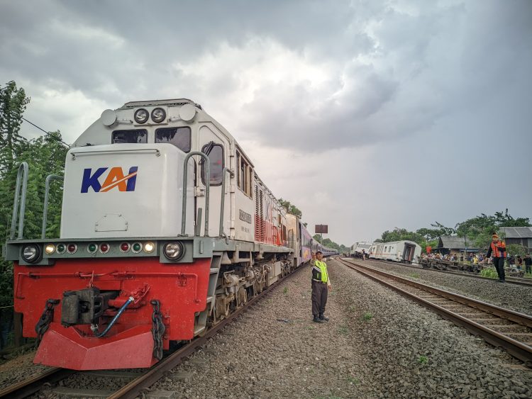 KA Purwojaya Anjlog, KAI Pastikan Seluruh Penumpang Selamat