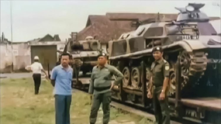 Kereta Api, Urat Nadi Pertahanan Bangsa yang Tak Pernah Berhenti Bergerak