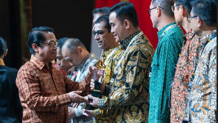 Kilang Pertamina Internasional Raih Subroto Award 2025 Atas Komitmen Keselamatan Migas