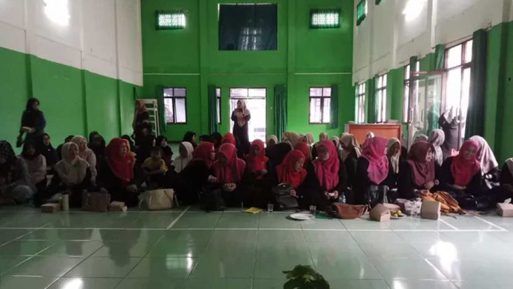 Sekolah Istri Cianjur Tingkatkan Keterampilan Kader PKK Bojongpicung