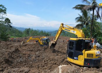Kementerian PU Perbaiki Jalur Logistik dan Salurkan 15 Toilet Portable dan 16 Hidran Bagi Pengungsi