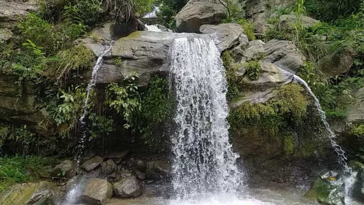 Delapan Curug Desa Kemang Jadi Magnet Wisata Alam Baru