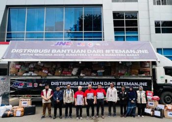 JNE Salurkan Ratusan Ton Bantuan untuk Korban Bencana Sumatra