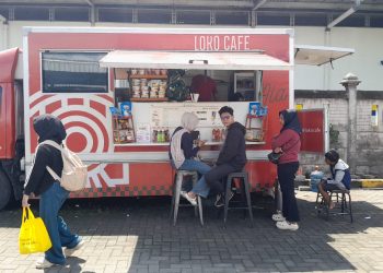 Loko Cafe Hadirkan Food Truck di Stasiun Palur
