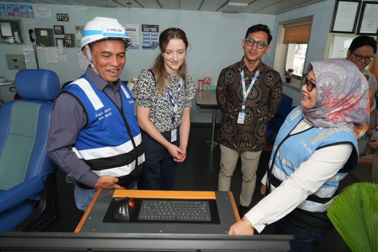 Kedubes Inggris Sambangi KM Kelud, Apresiasi Keberhasilan Transformasi PELNI