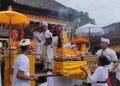 Krama Desa Adat Nongan Khidmat Rayakan Siwaratri di Pura Pesamuhan