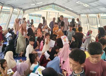Tunjangan Khusus Menjadi Penopang Guru Terdampak Bencana Tetap Mengajar