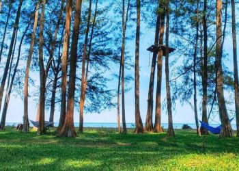 Menutup Libur Tahun Baru dengan Wisata ke Pantai Tanah Merah Samboja