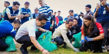 Badung Perkuat Gerakan Bersih Pantai di Kedonganan