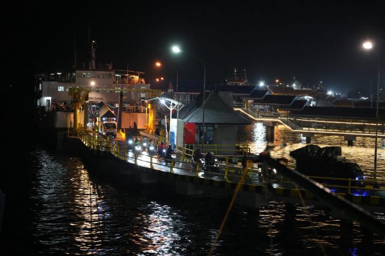 Libur Imlek Dongkrak Arus Penyeberangan Sumatera-Jawa-Bali