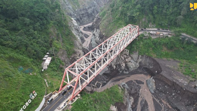 Struktur Jembatan Besuk Kobokan di Ruas Lumajang–Malang dalam Pemantauan Jelang Mudik Lebaran