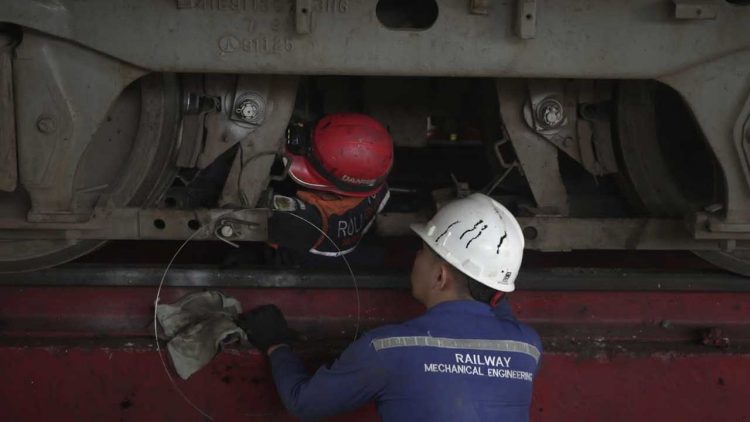 KAI Sumut Siagakan 31 Lokomotif untuk Angkutan Lebaran 2026