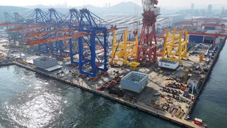 Pelindo Terminal Petikemas Bidik Arus 13,77 Juta TEUs pada 2026